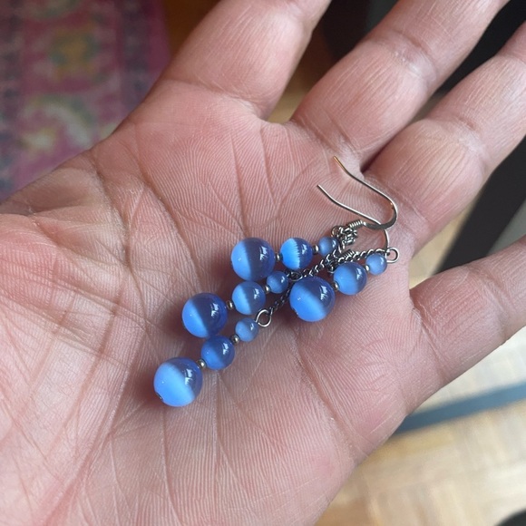Elegant Blue Beaded Earrings - Picture 5 of 6